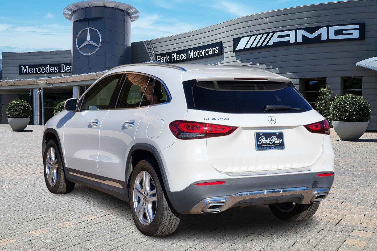 2022 Mercedes Benz GLA 250 photo 4