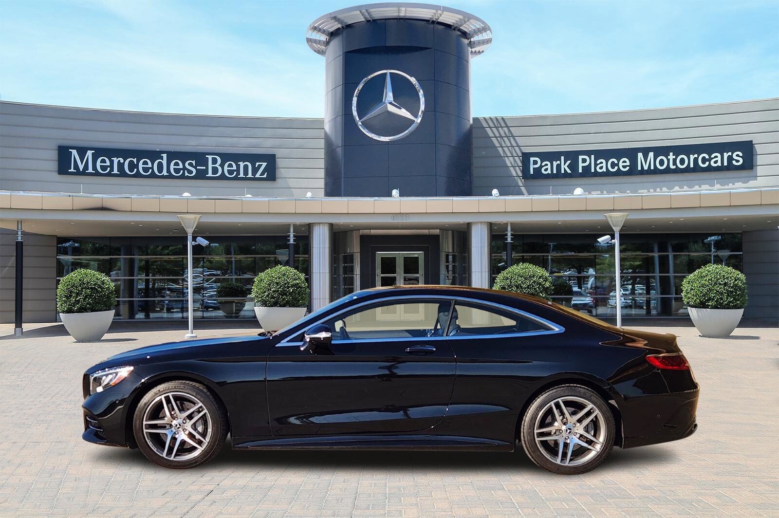 2019 Mercedes Benz S 560 photo 3