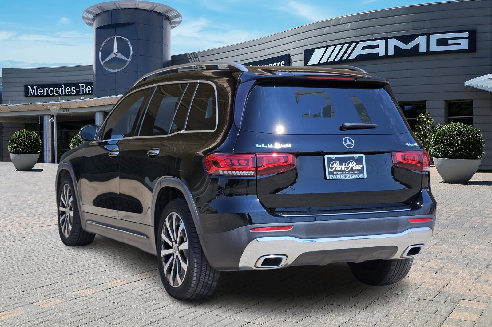 2020 Mercedes Benz GLB 250 photo 4