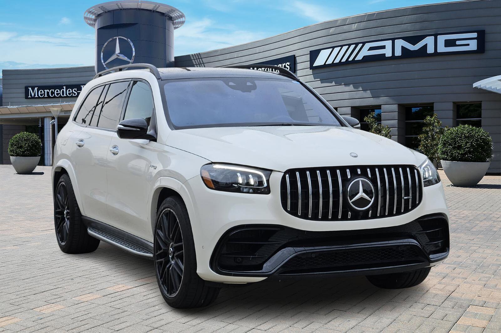 2024 Mercedes Benz GLS 63 AMG photo 2