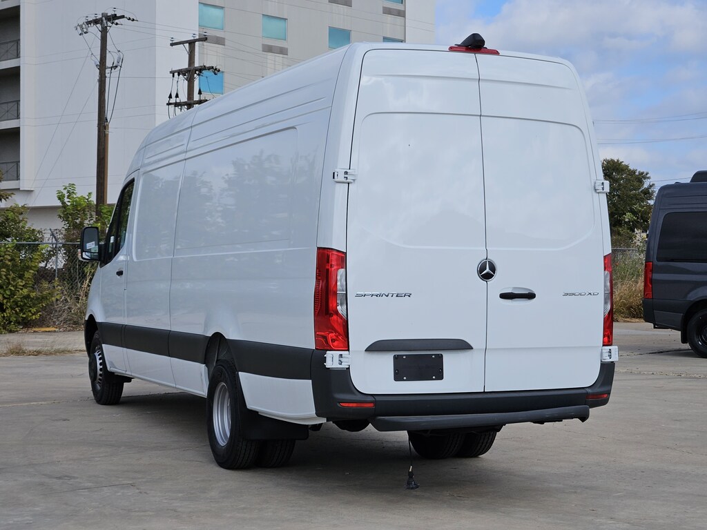 New 2025 Mercedes-Benz Sprinter 3500XD High Roof 4-Cyl Diesel HO Van Extended Cargo Van