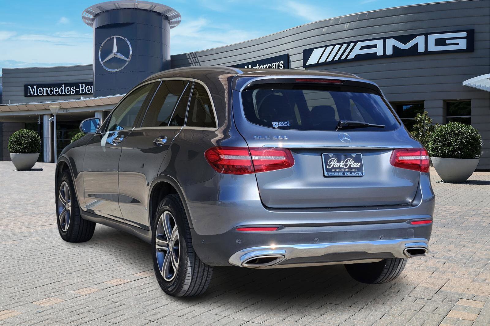 2018 Mercedes Benz GLC 300 photo 3