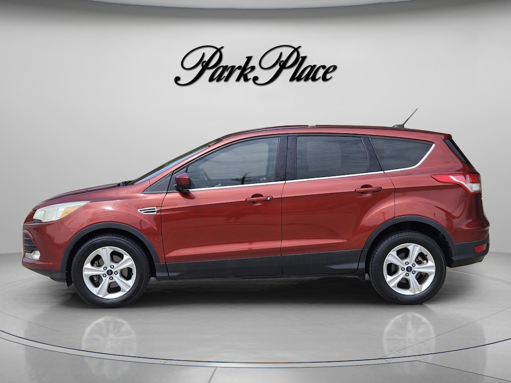 Used 2016 Ford Escape SE SUV