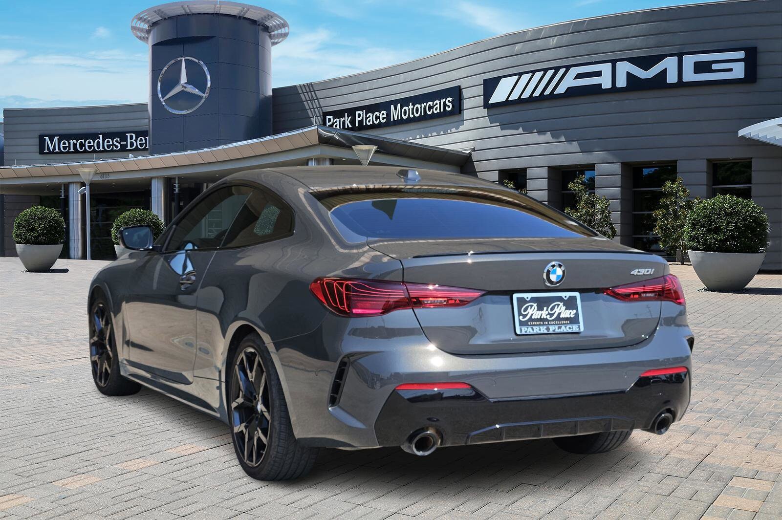 2025 Bmw 430i Coupe photo 2