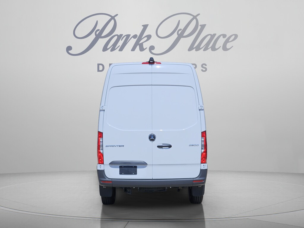 New 2026 Mercedes-Benz Sprinter 2500 Standard Roof 4-Cyl Diesel