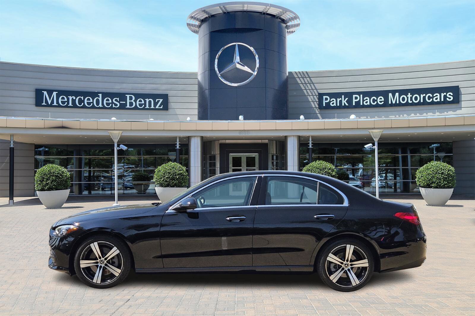 2025 Mercedes Benz C 300 Sedan photo 3