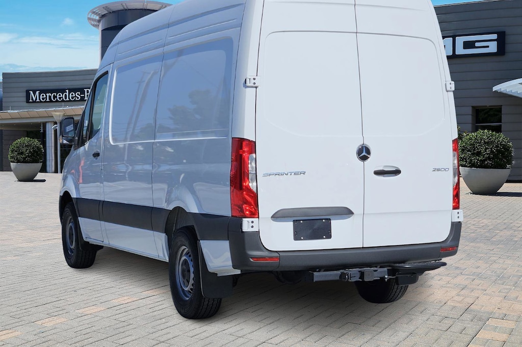 New 2025 Mercedes-Benz Sprinter 2500 Standard Roof 4-Cyl Diesel Van Cargo Van