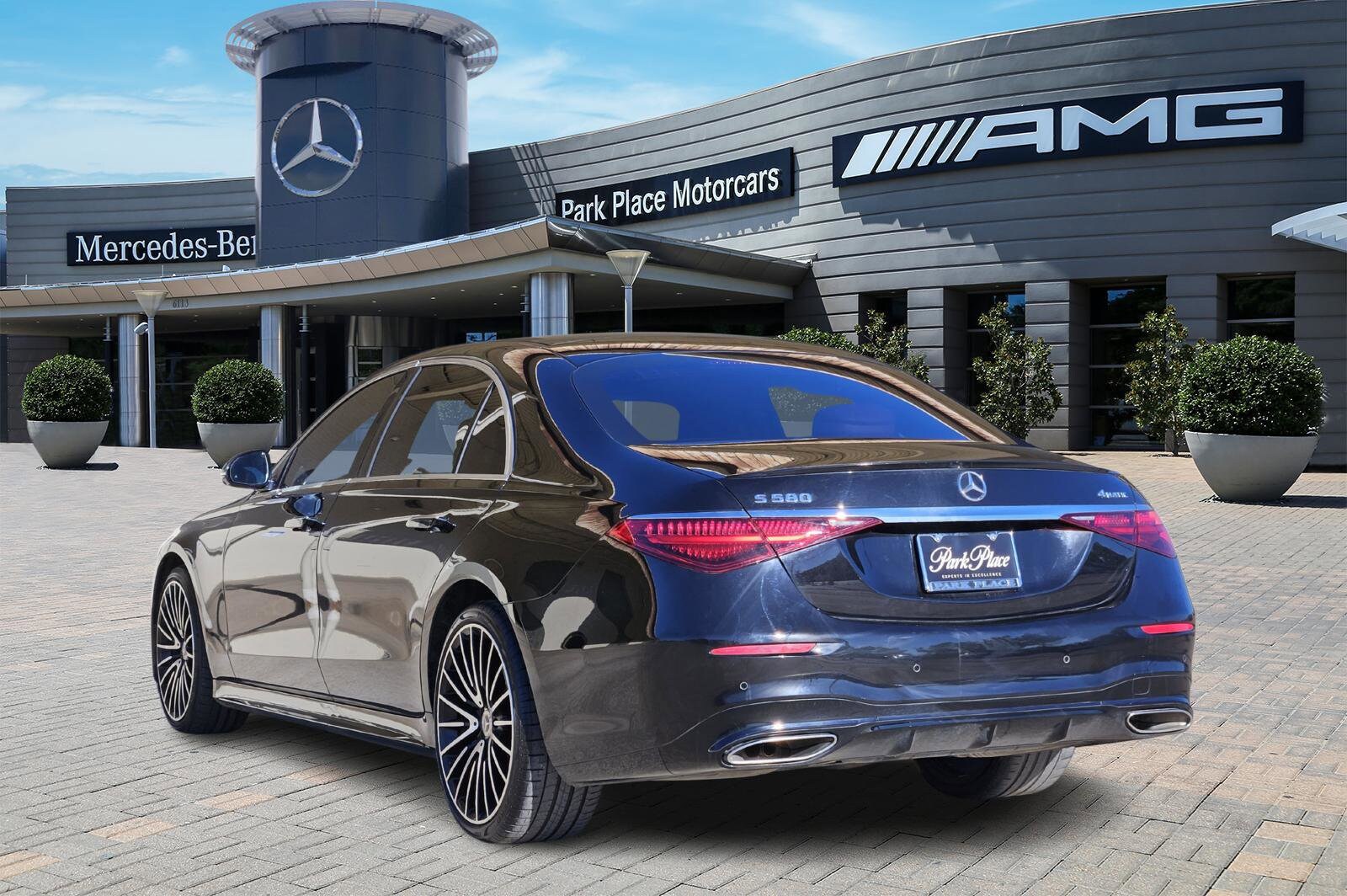 2022 Mercedes Benz S 580 4MATIC photo 3