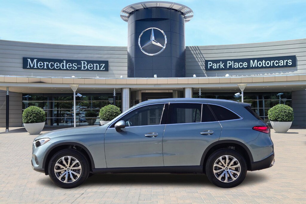 New 2026 Mercedes-Benz GLC 300 SUV
