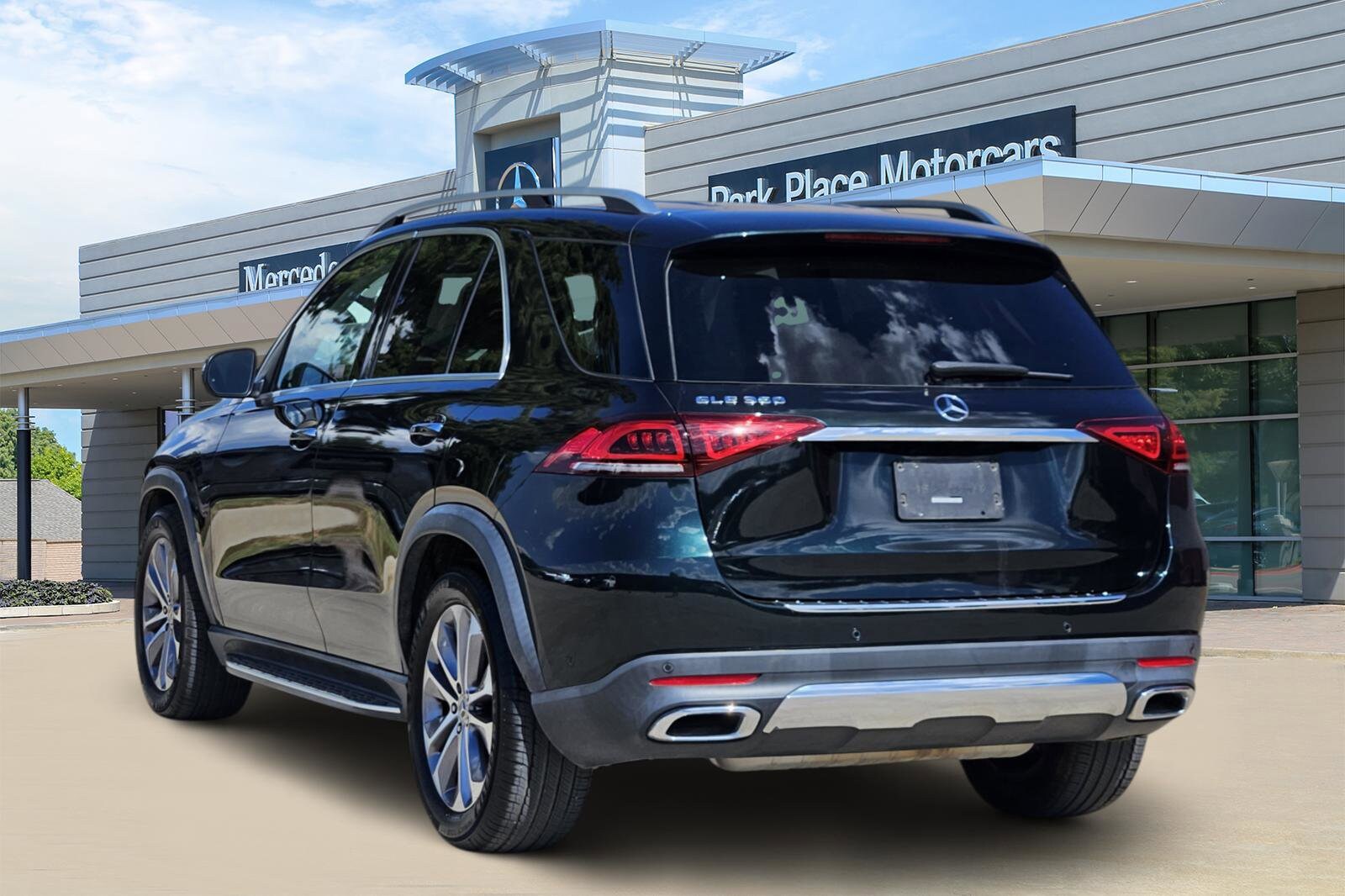 2021 Mercedes Benz GLE 350 photo 2