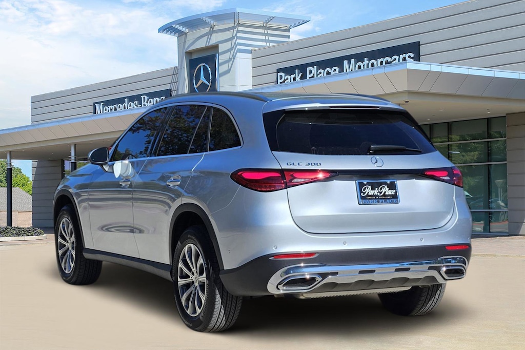 New 2026 Mercedes-Benz GLC 300  SUV