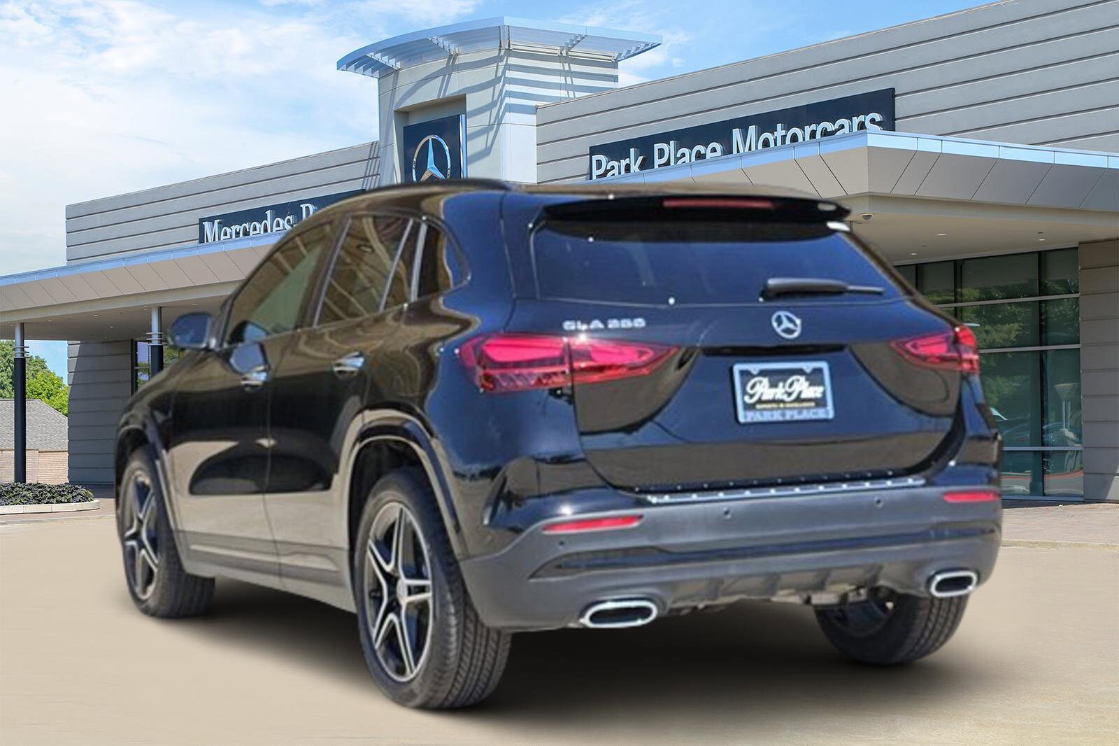 2024 Mercedes Benz GLA 250 photo 4