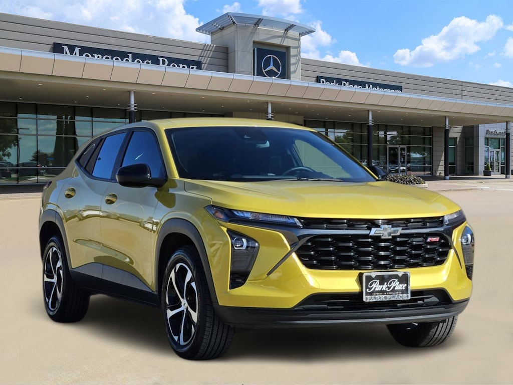 Used 2024 Chevrolet Trax 1RS SUV