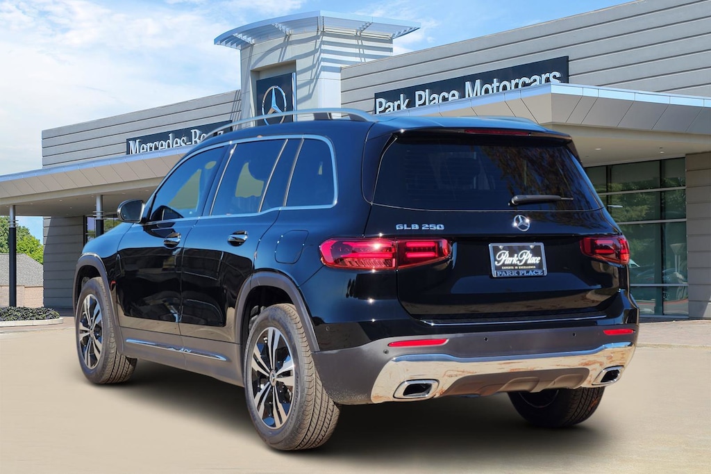 New 2026 Mercedes-Benz GLB 250 SUV
