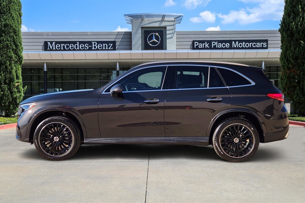New 2026 Mercedes-Benz GLC 300 SUV