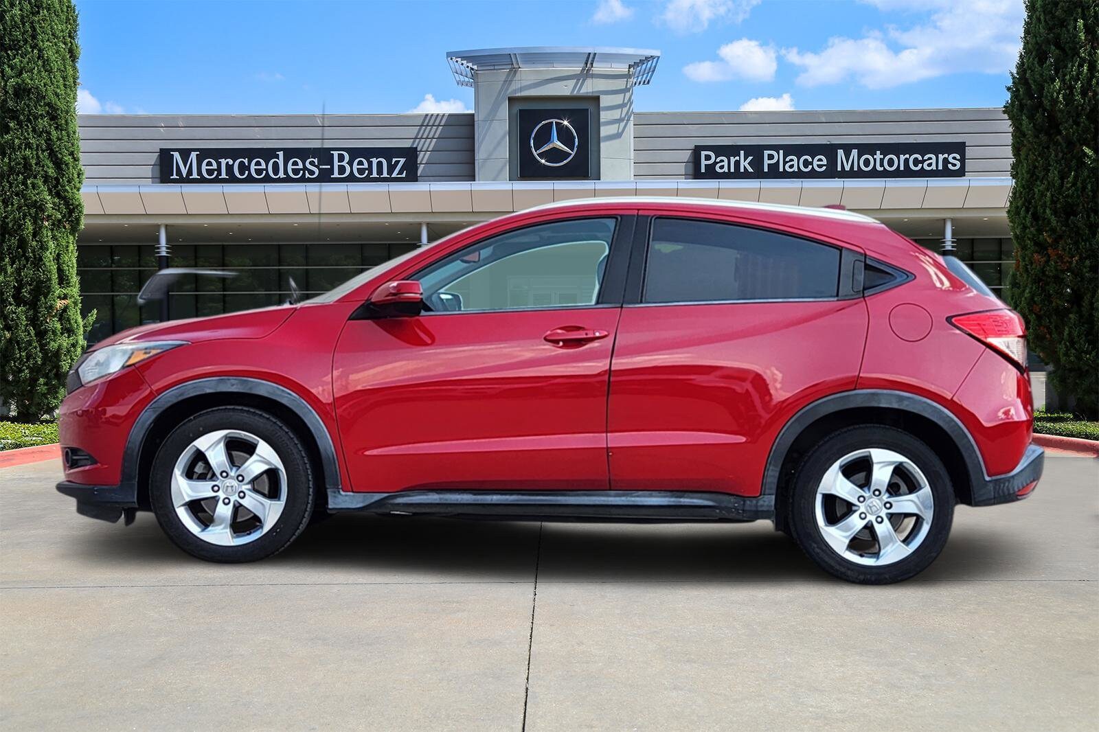 2016 Honda HR-V EX-L photo 3