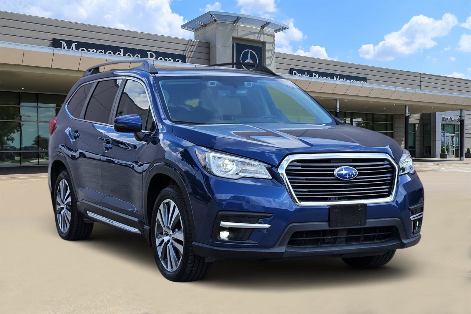 2022 Subaru Ascent Limited photo 2