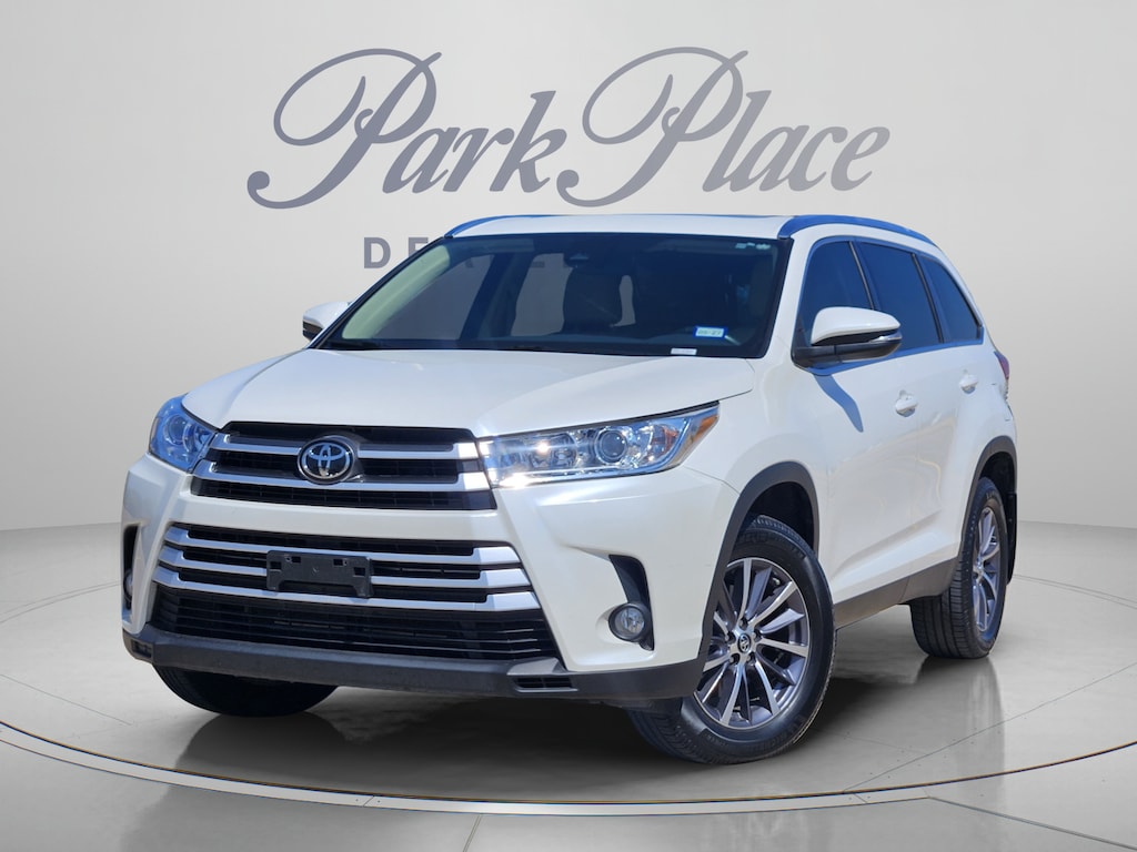 Used 2019 Toyota Highlander XLE SUV