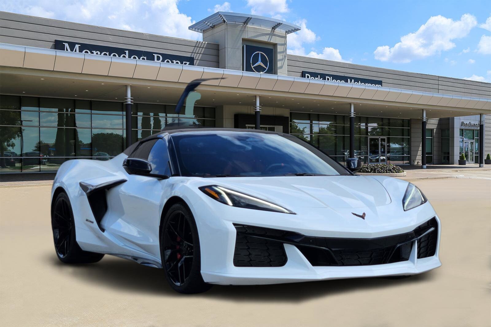 2025 Chevrolet Corvette Z06 2LZ Convertible photo 2
