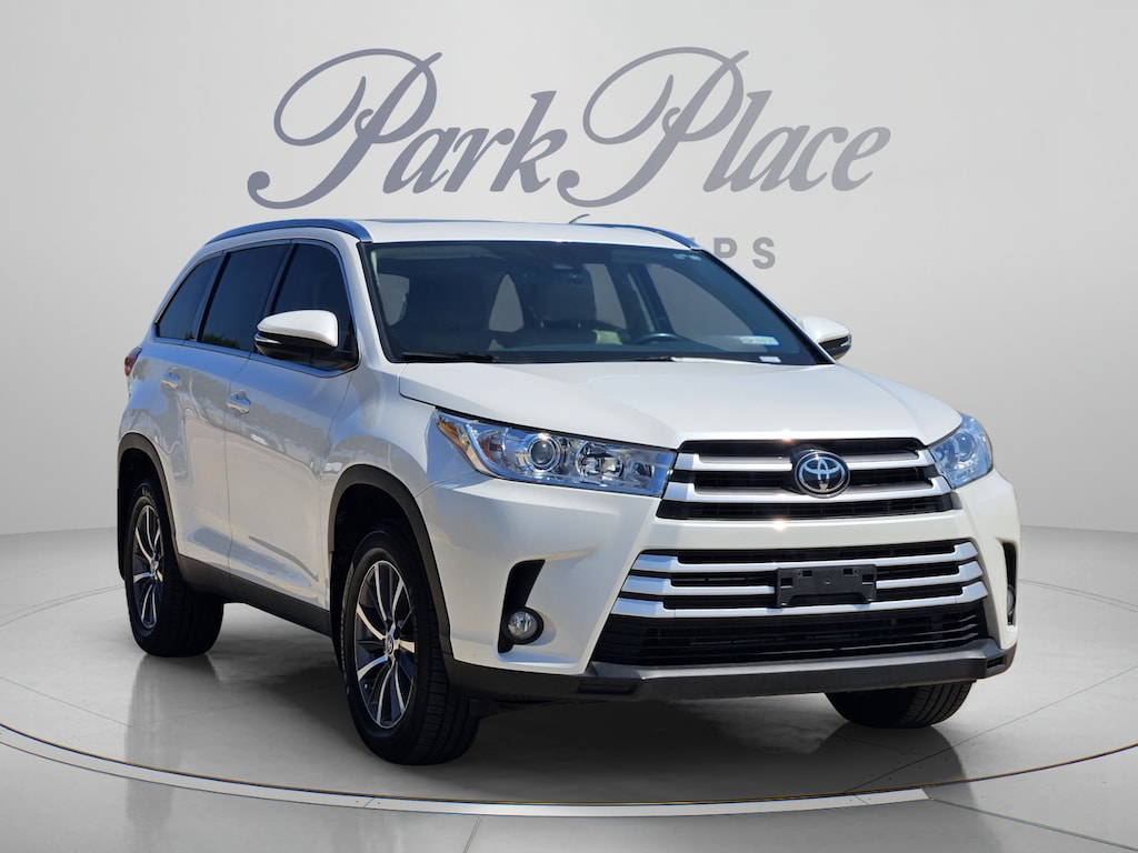 Used 2019 Toyota Highlander XLE SUV