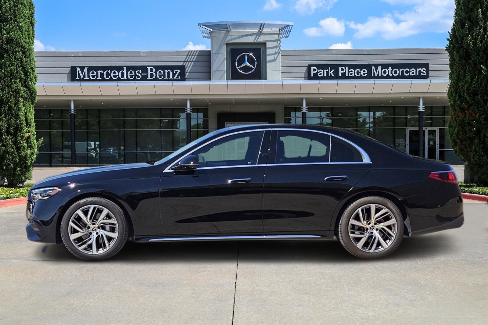 2024 Mercedes Benz E 4MATIC Sedan photo 3