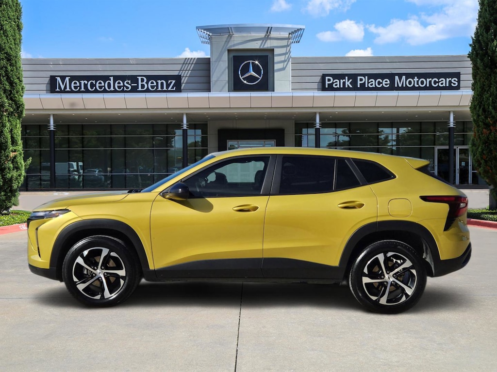 Used 2024 Chevrolet Trax 1RS SUV