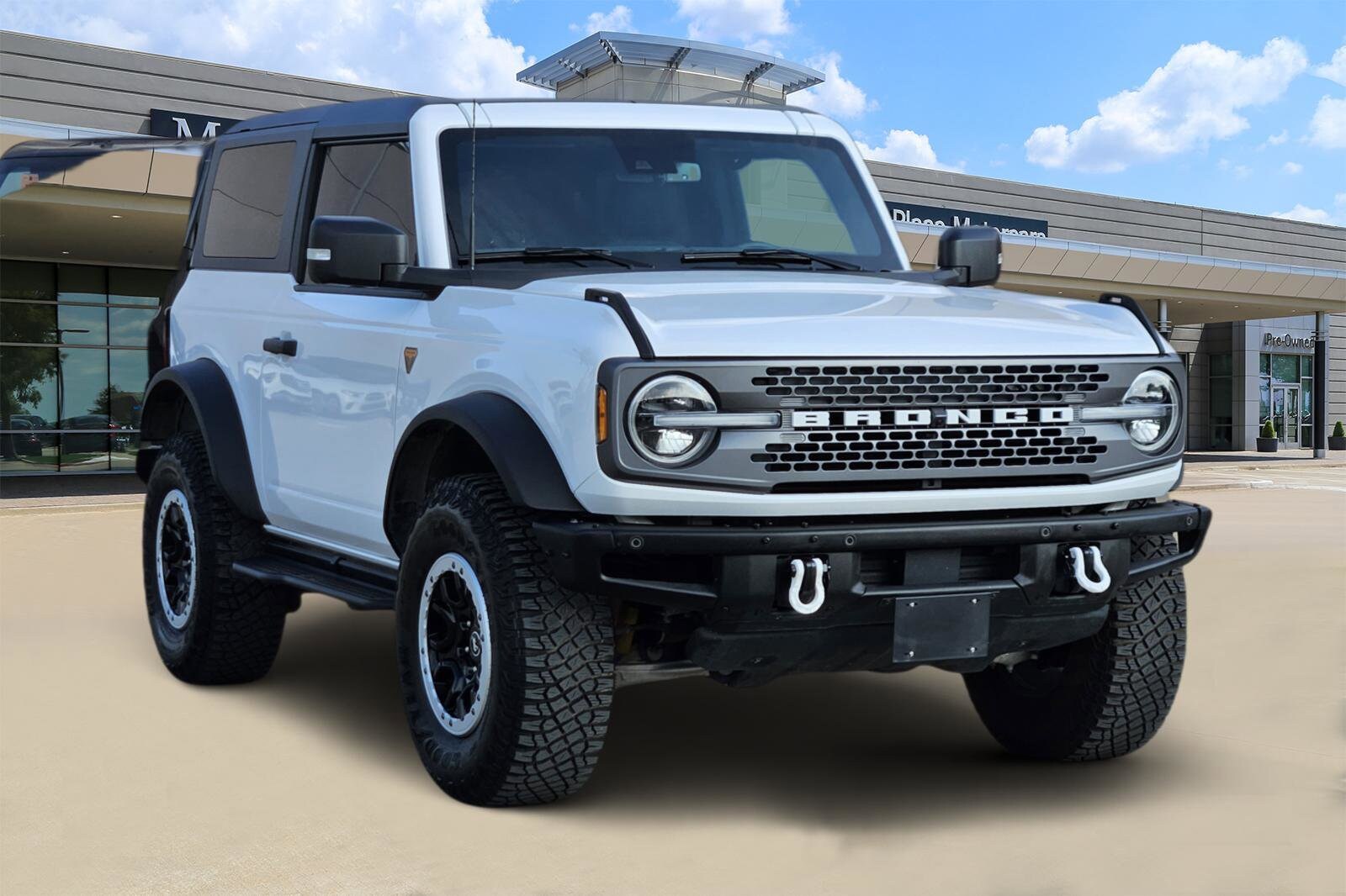 2024 Ford Bronco Badlands photo 2