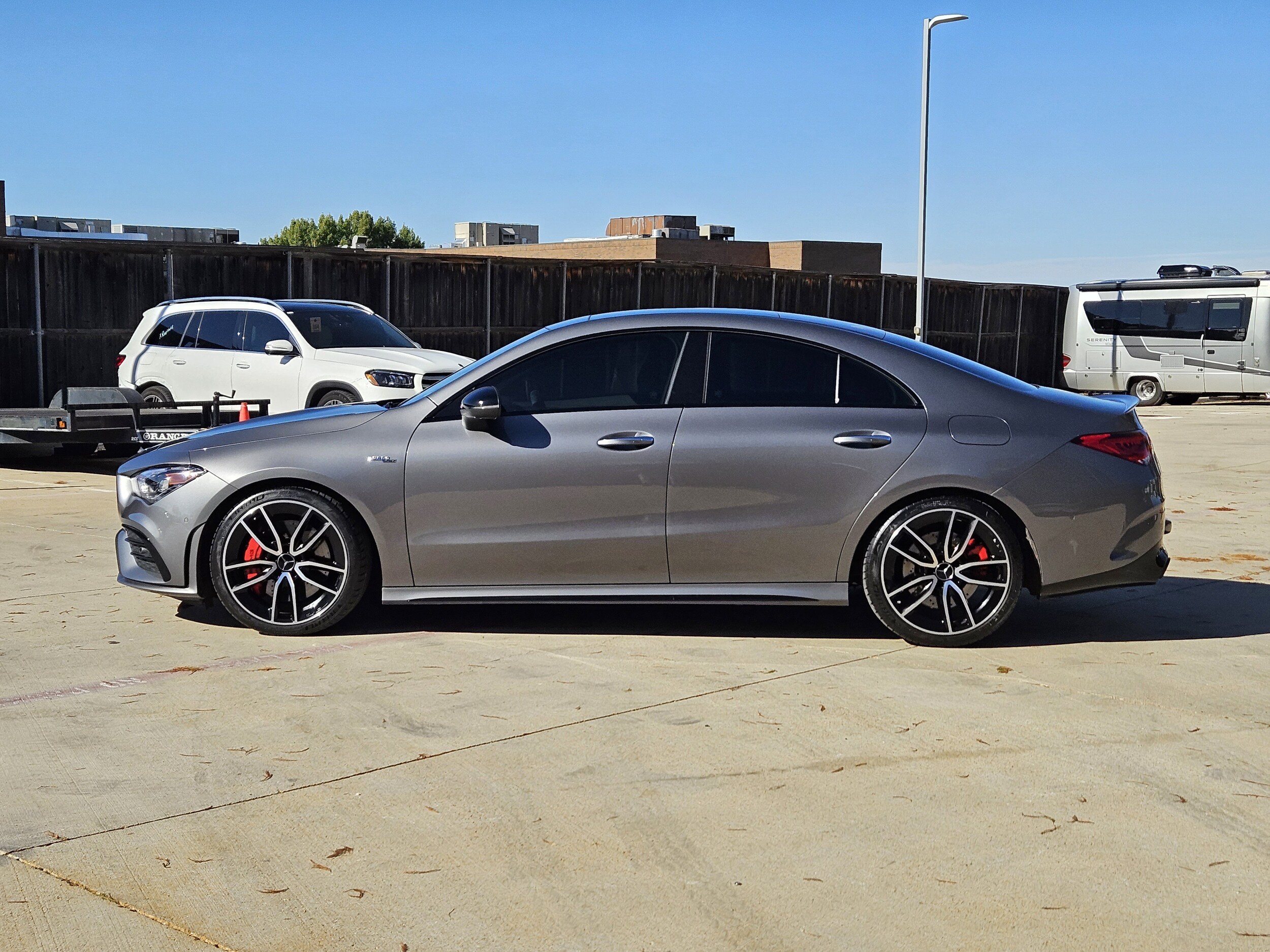 2022 Mercedes Benz CLA 35 AMG photo 2