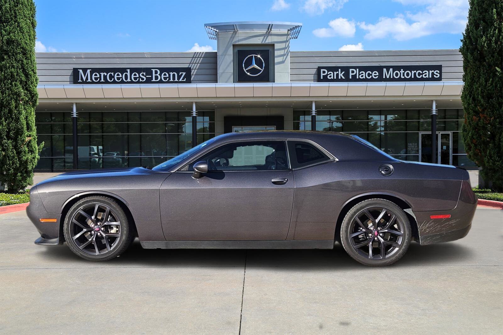 2021 Dodge Challenger GT photo 2