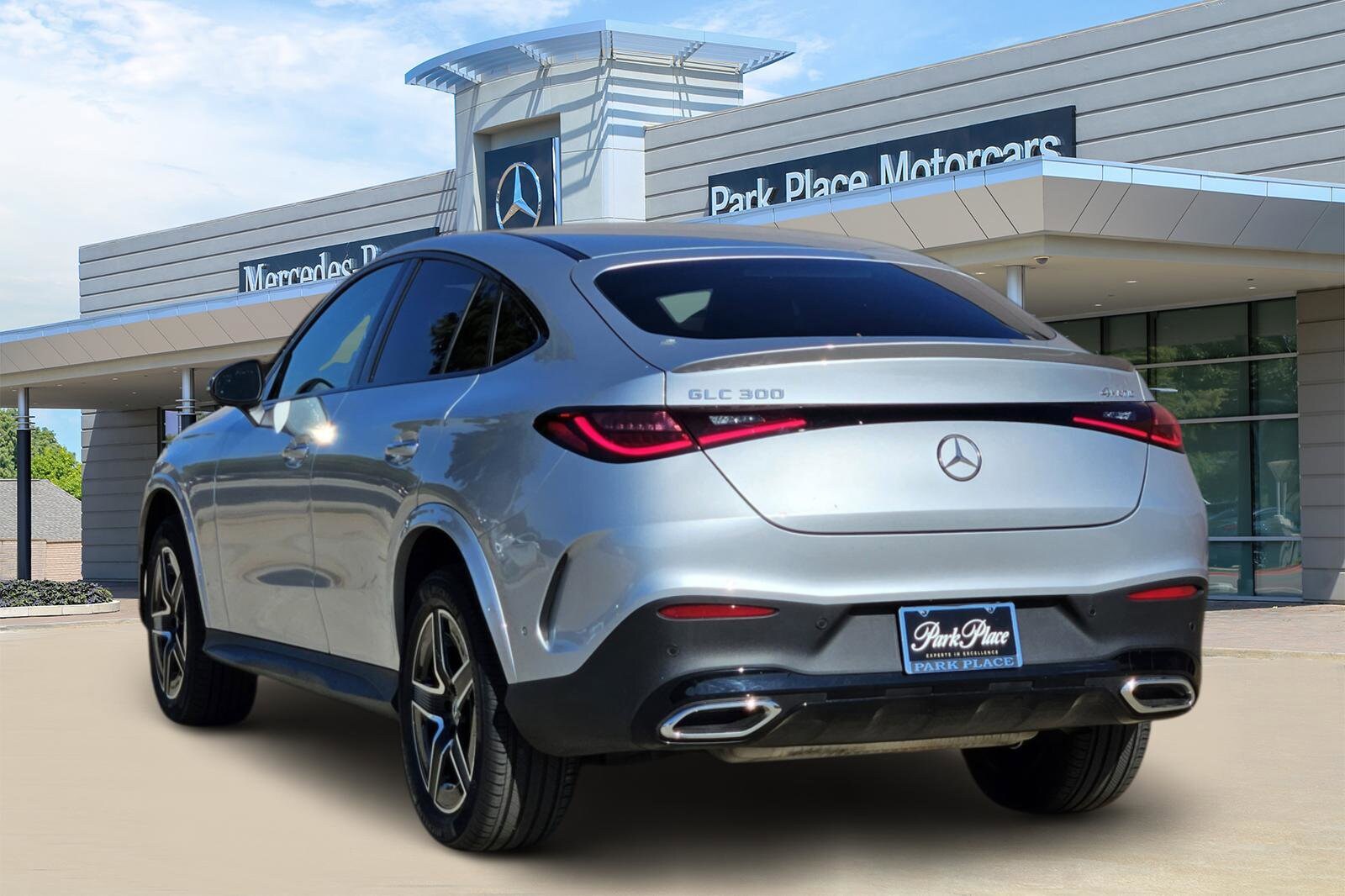 2025 Mercedes Benz GLC 300 Coupe photo 2