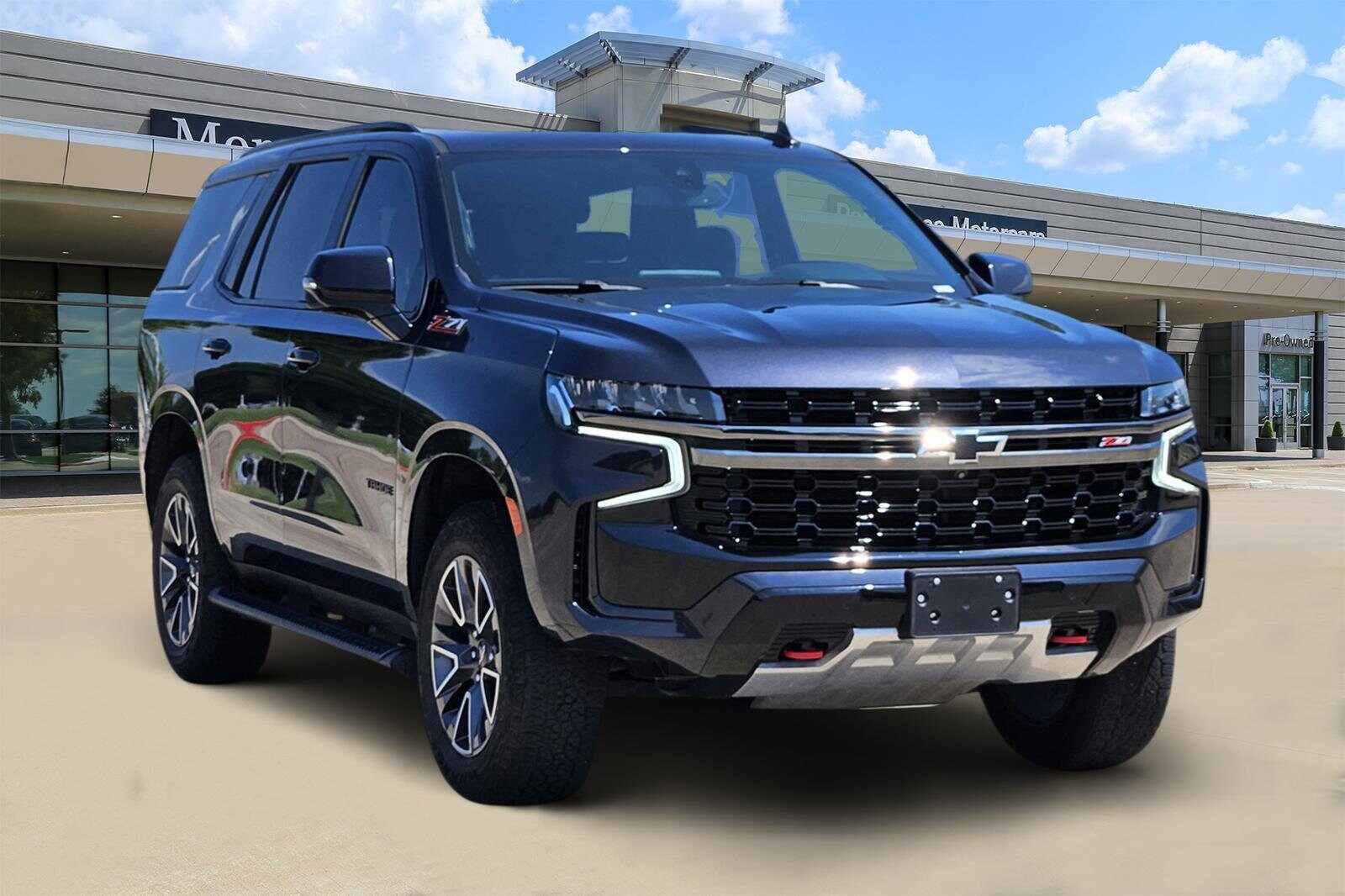 2022 Chevrolet Tahoe Z71 photo 2