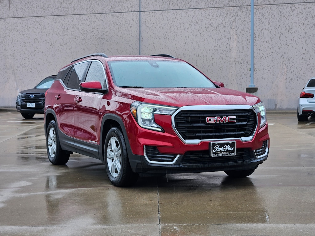 Used 2023 GMC Terrain SLE SUV