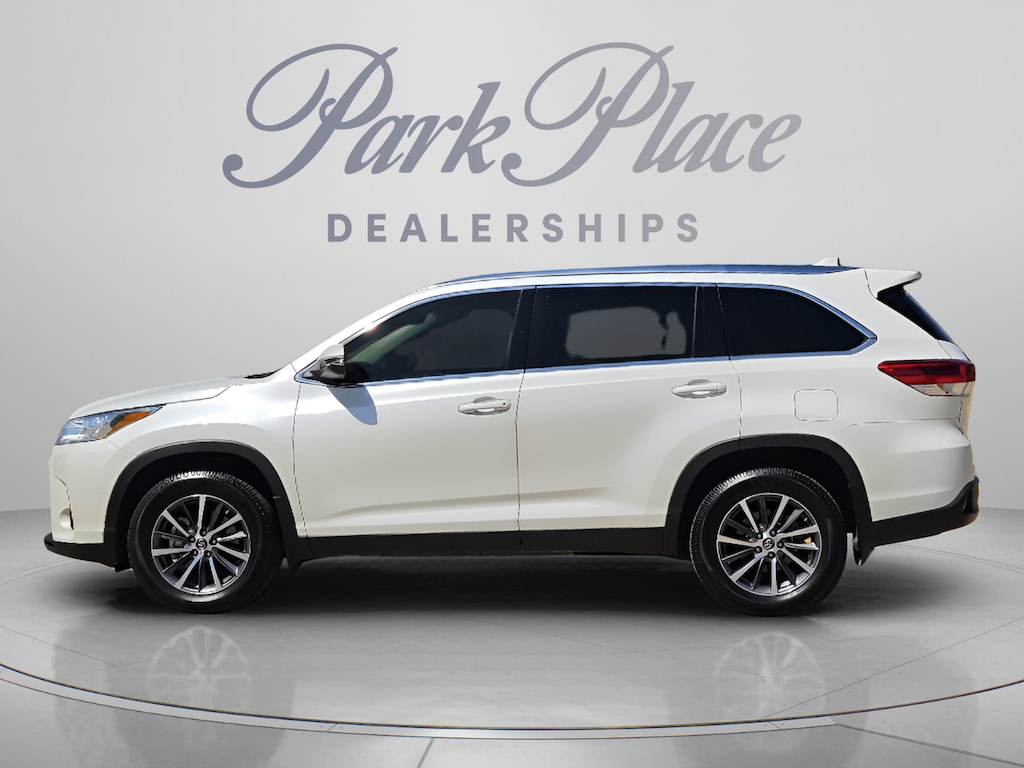 Used 2019 Toyota Highlander XLE SUV