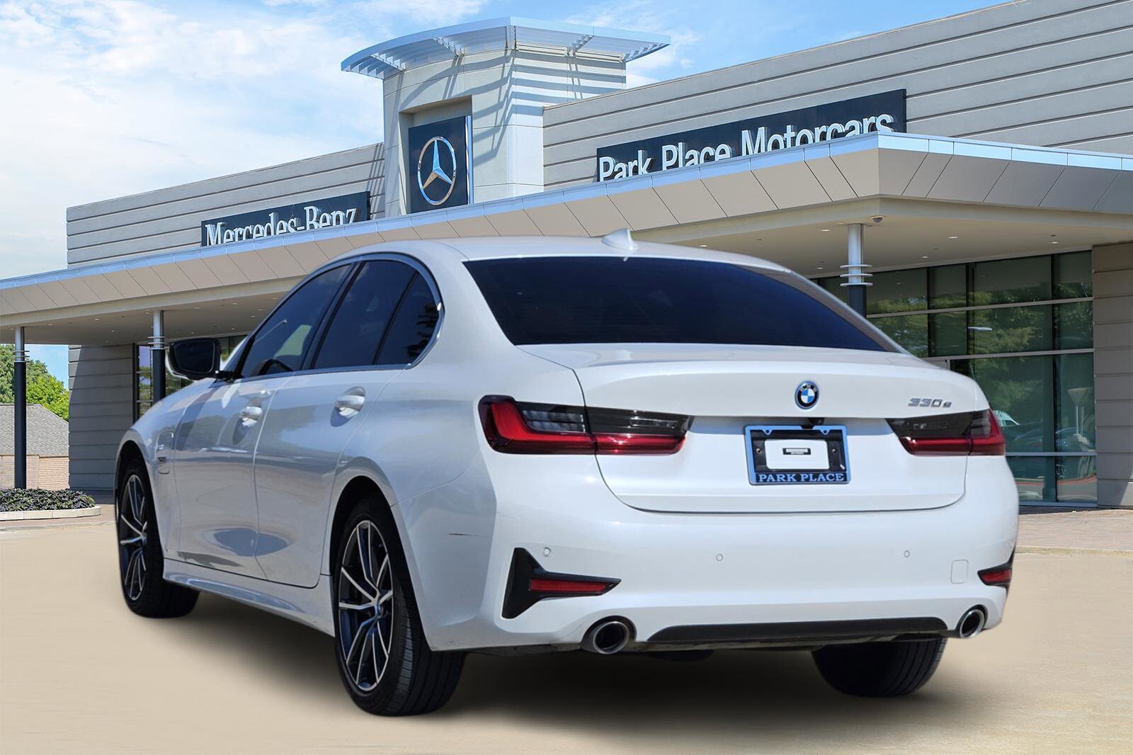 2022 Bmw 330e 3-Series photo 4
