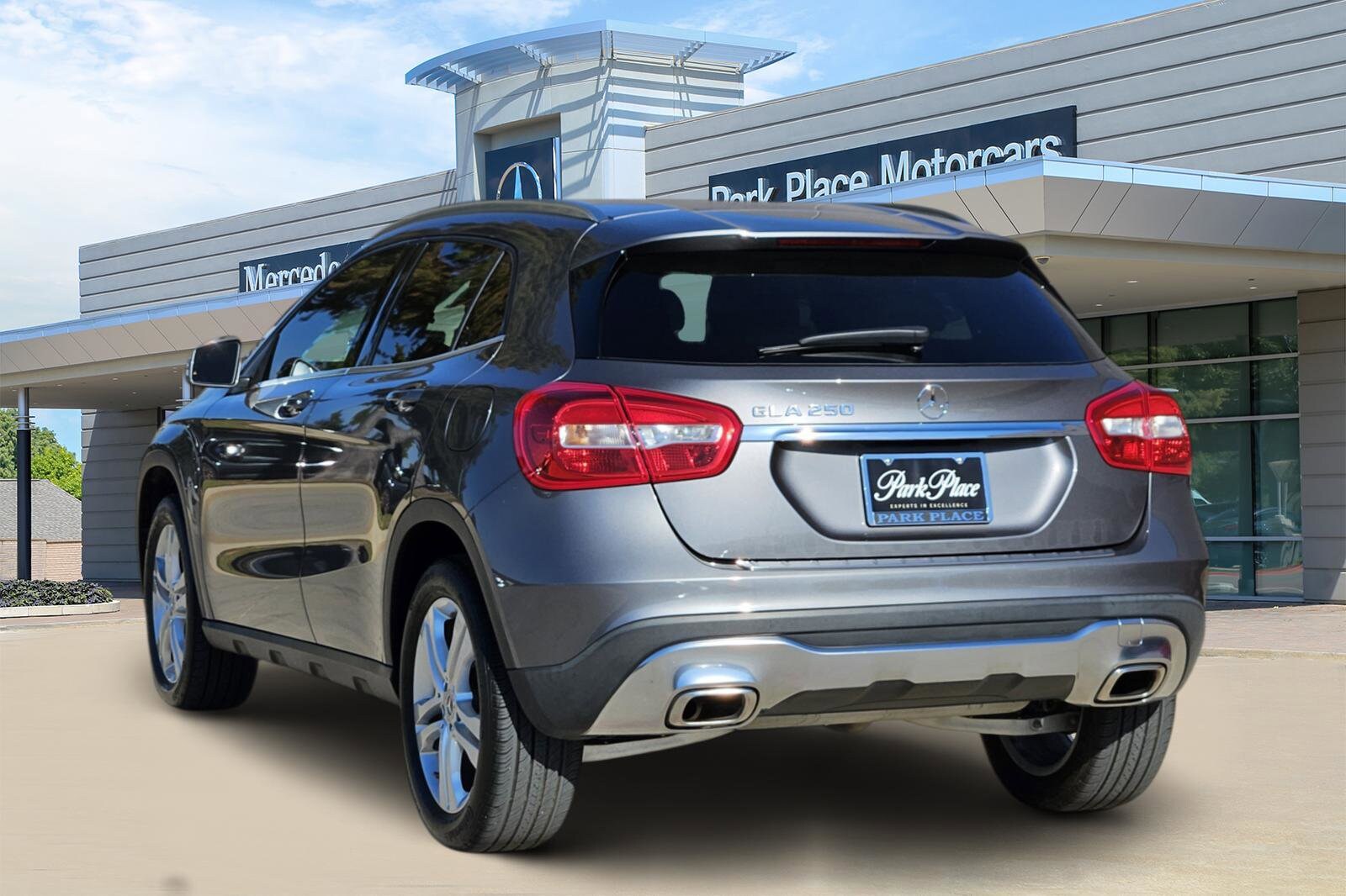 2020 Mercedes Benz GLA 250 photo 4