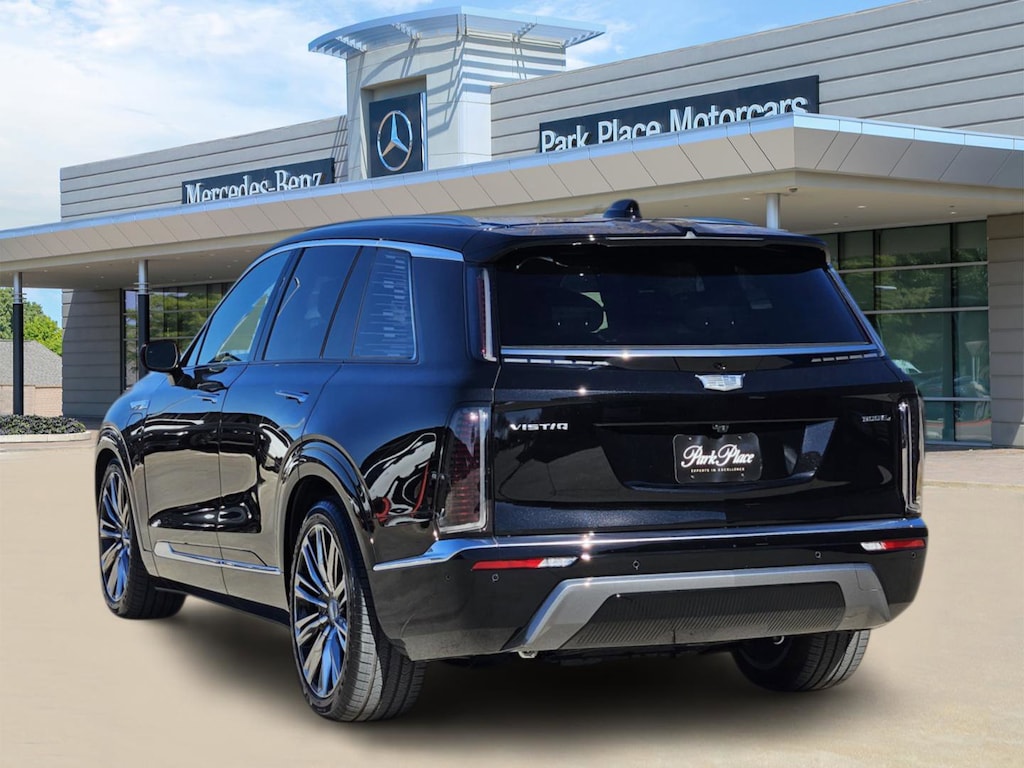 Used 2026 CADILLAC VISTIQ Premium Luxury SUV