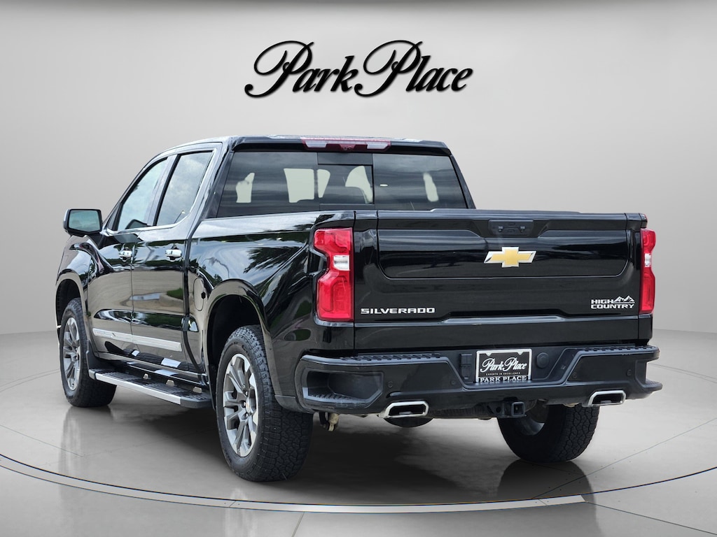 Used 2025 Chevrolet Silverado 1500 High Country Truck Crew Cab