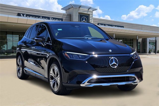 2025 Mercedes Benz 350 4MATIC photo 2