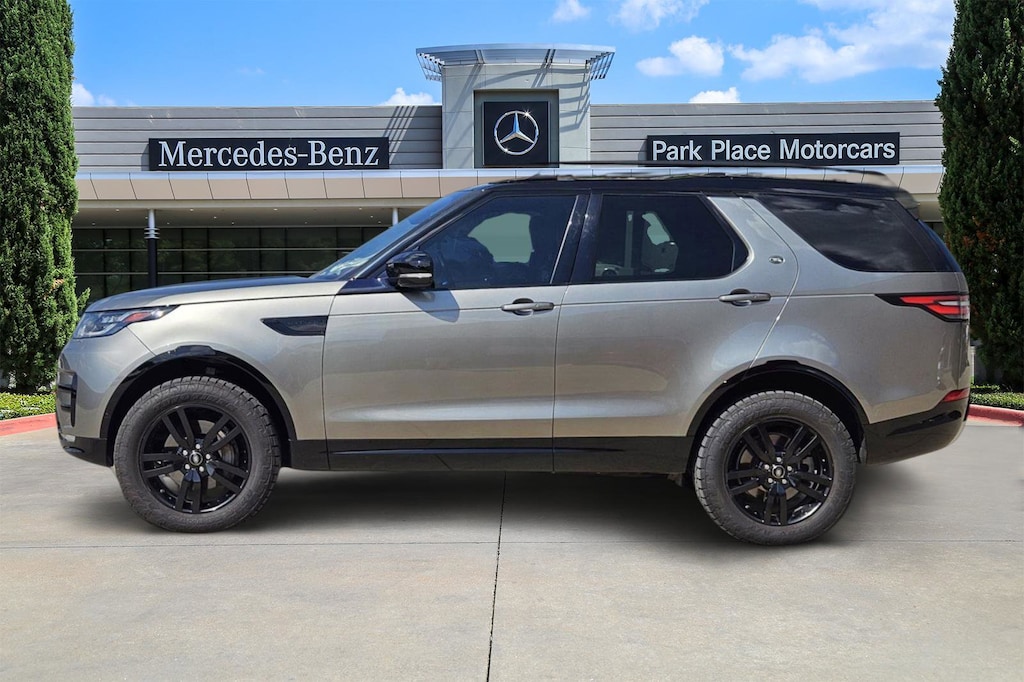 Used 2020 Land Rover Discovery Landmark Edition SUV