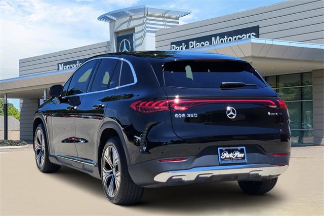 2025 Mercedes Benz 350 4MATIC photo 4