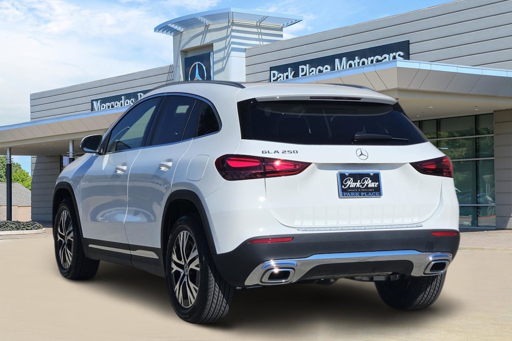 New 2026 Mercedes-Benz GLA 250 SUV