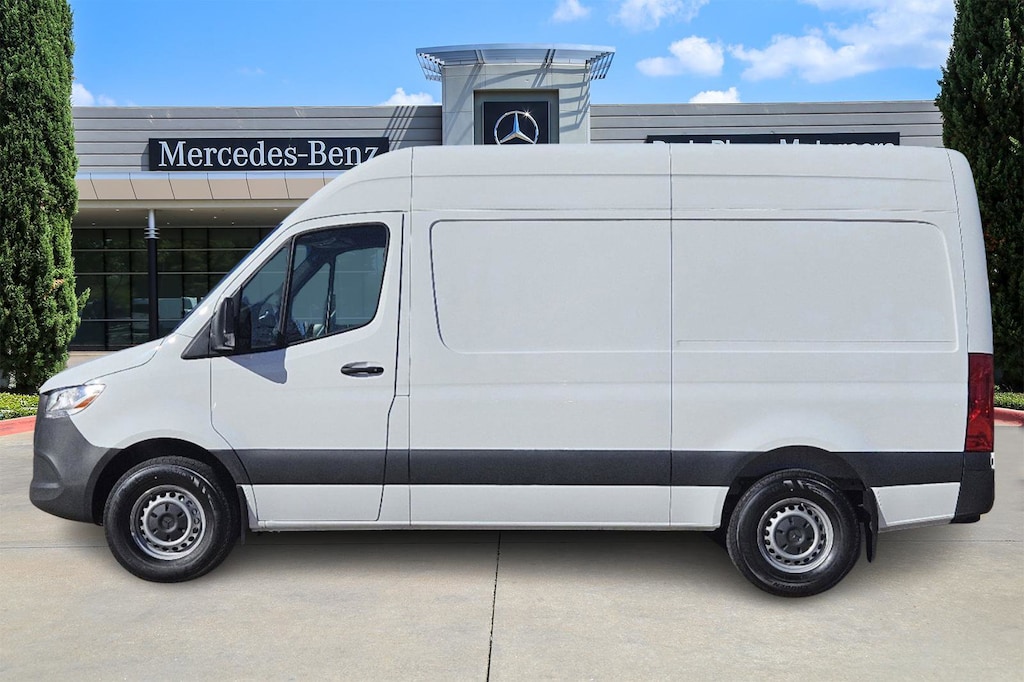 2025 New MercedesBenz Sprinter 2500 Van Standard Roof 4Cyl Diesel HO