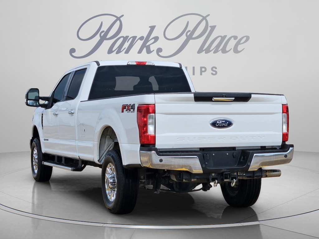 Used 2019 Ford F-350 XLT Truck Crew Cab