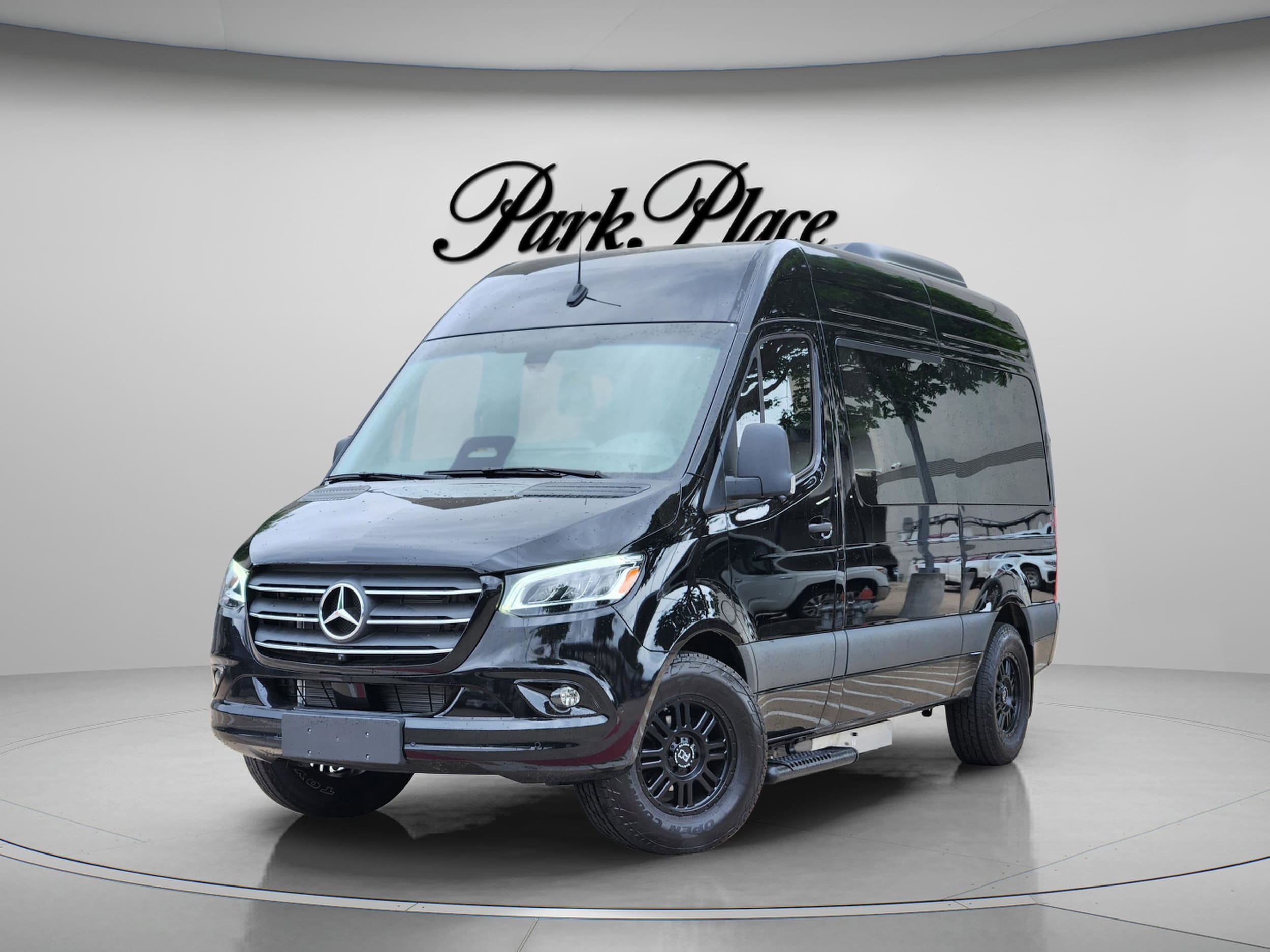 2025 Mercedes-Benz Sprinter 2500 144 WB HO's photo