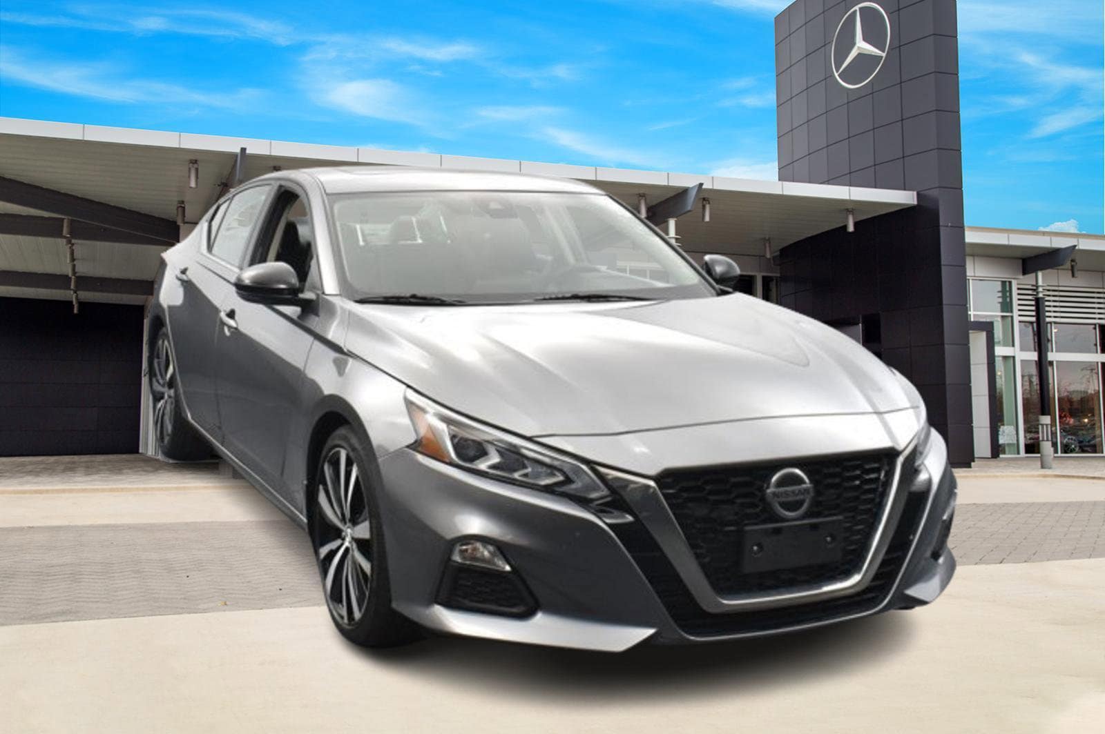 Used 2022 Nissan Altima SR with VIN 1N4AL4CV6NN370511 for sale in Arlington, TX