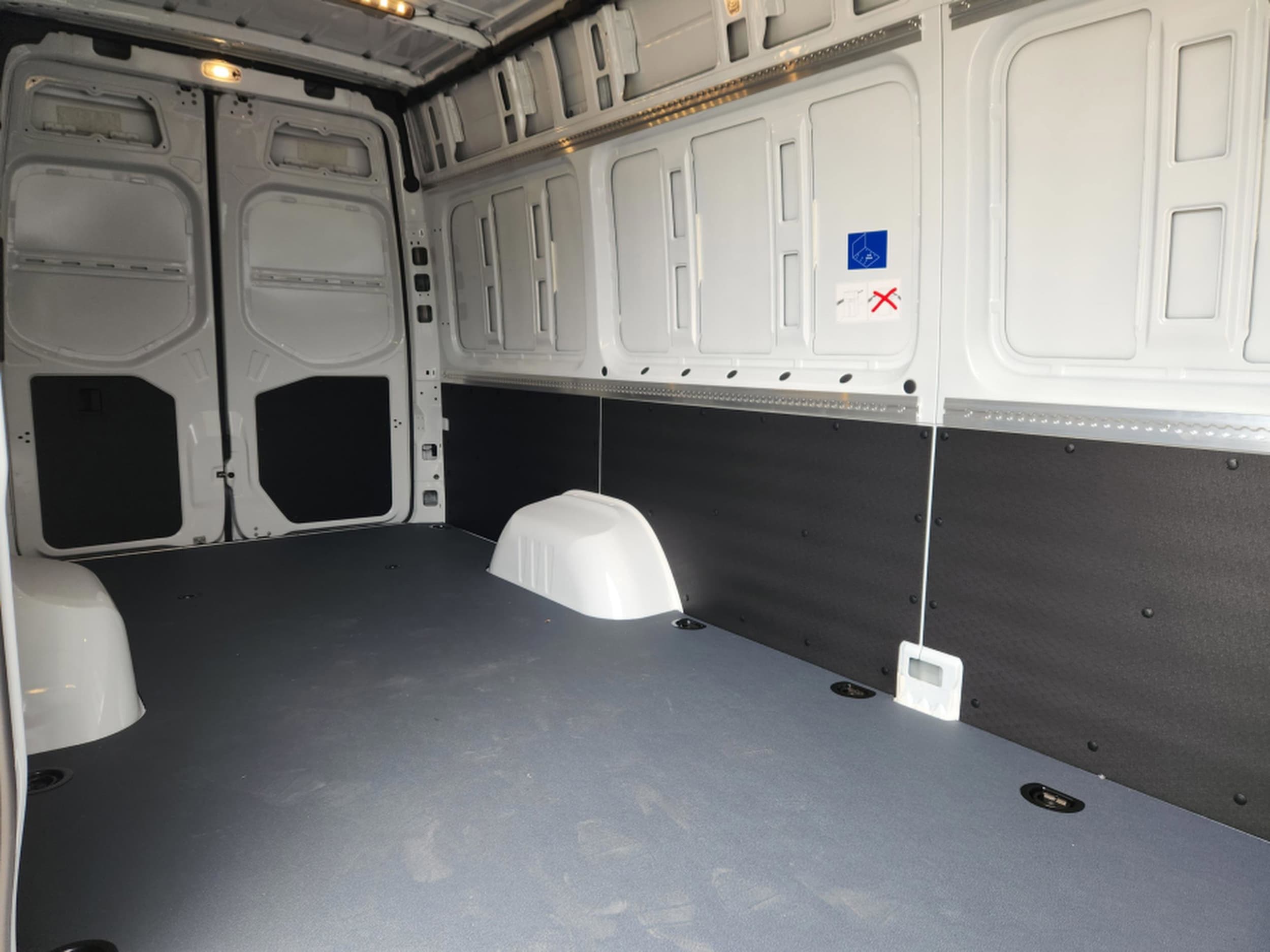 2025 Mercedes-Benz Sprinter Cargo Van Base - Photo 28