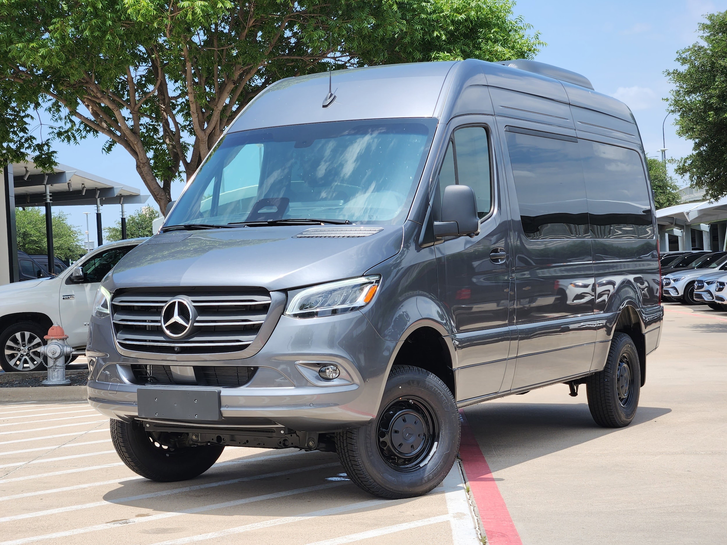 2026 Mercedes-Benz Sprinter 2500 144 WB HO AWD's photo