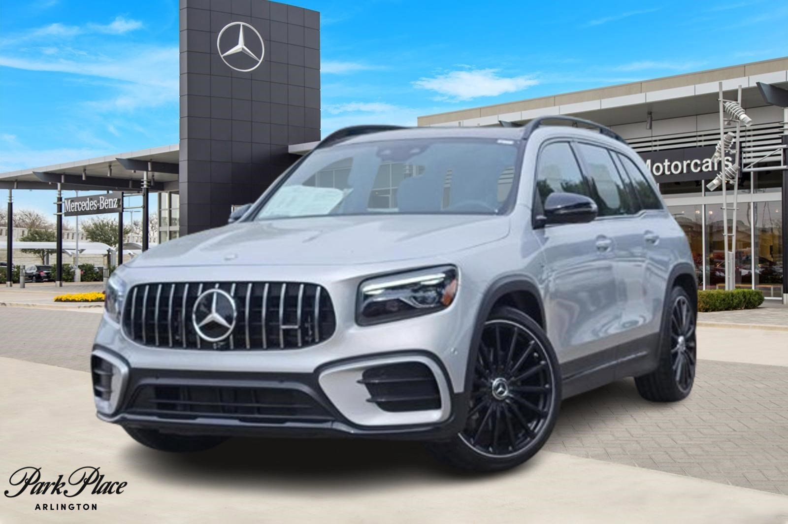 2024 Mercedes-Benz GLB GLB35 AMG's photo