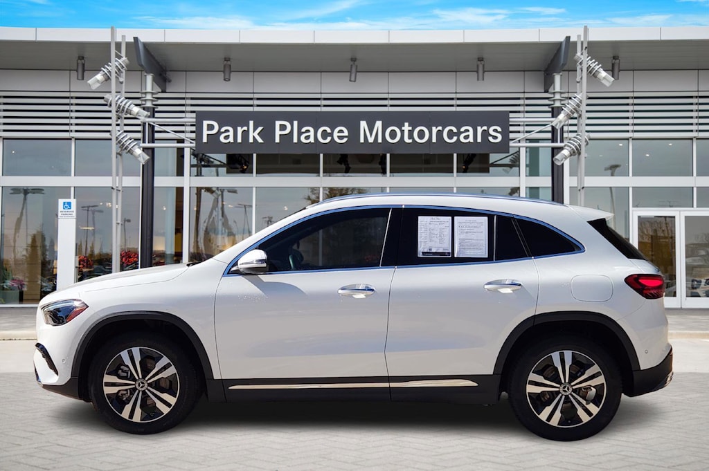 Certified 2025 Mercedes-Benz GLA 250  SUV