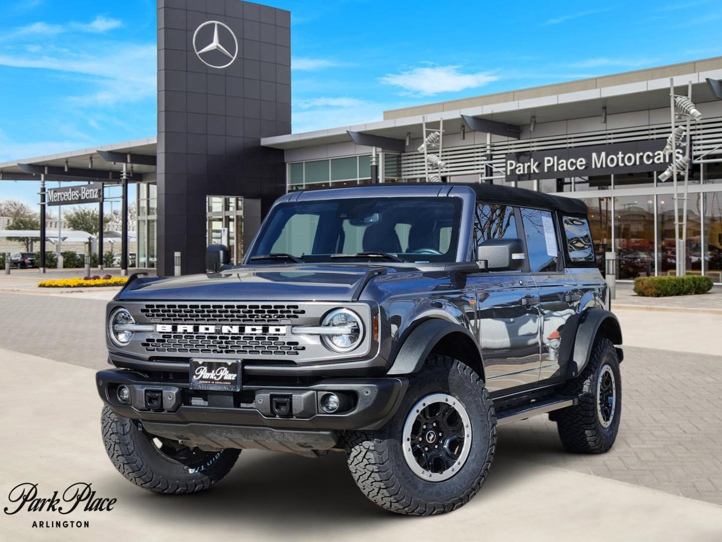 2023 Ford Bronco 4-Door Badlands